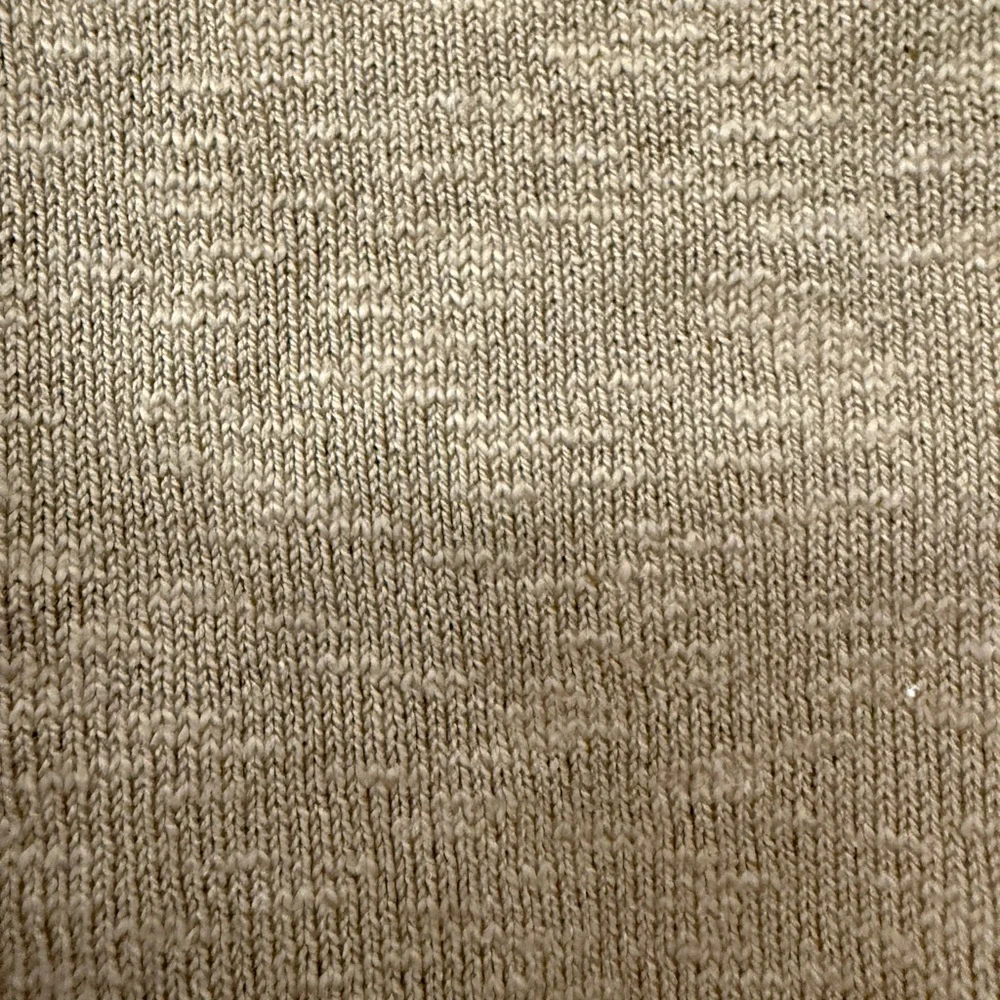 Commense Women's Sleeveless Crop Knit Top - Picture 9 of 11